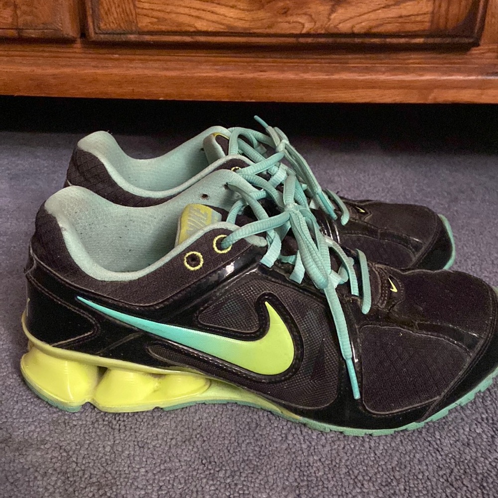 nike reax revolution